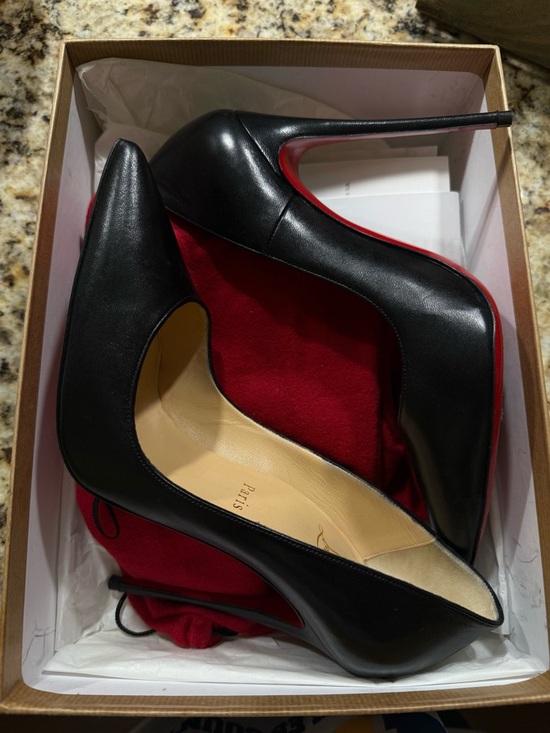 Louis Vuitton Shoes - Louis Vuitton Black Pointed Toe Stiletto Pumps with Red Sole